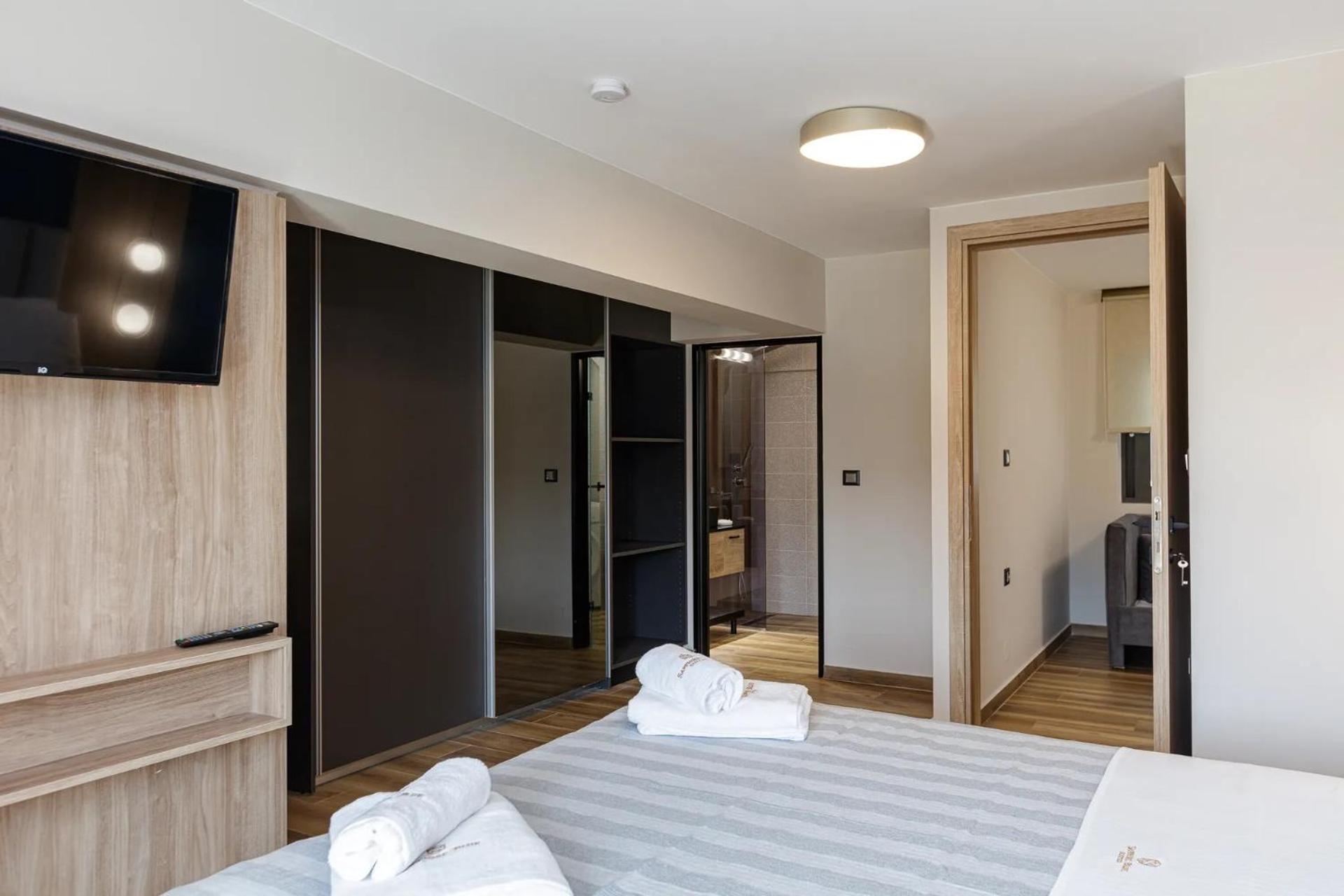 Hotel Sapphire Blue